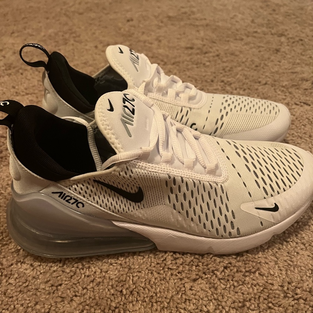 Nike Air Max 270